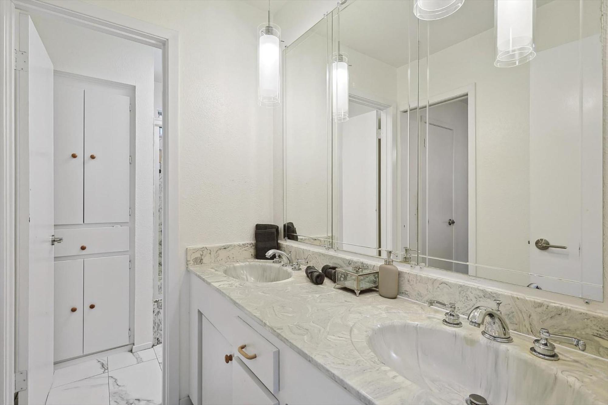 Spectacular 6Br 2,5Ba Holiday Home With Pool Dallas Luaran gambar