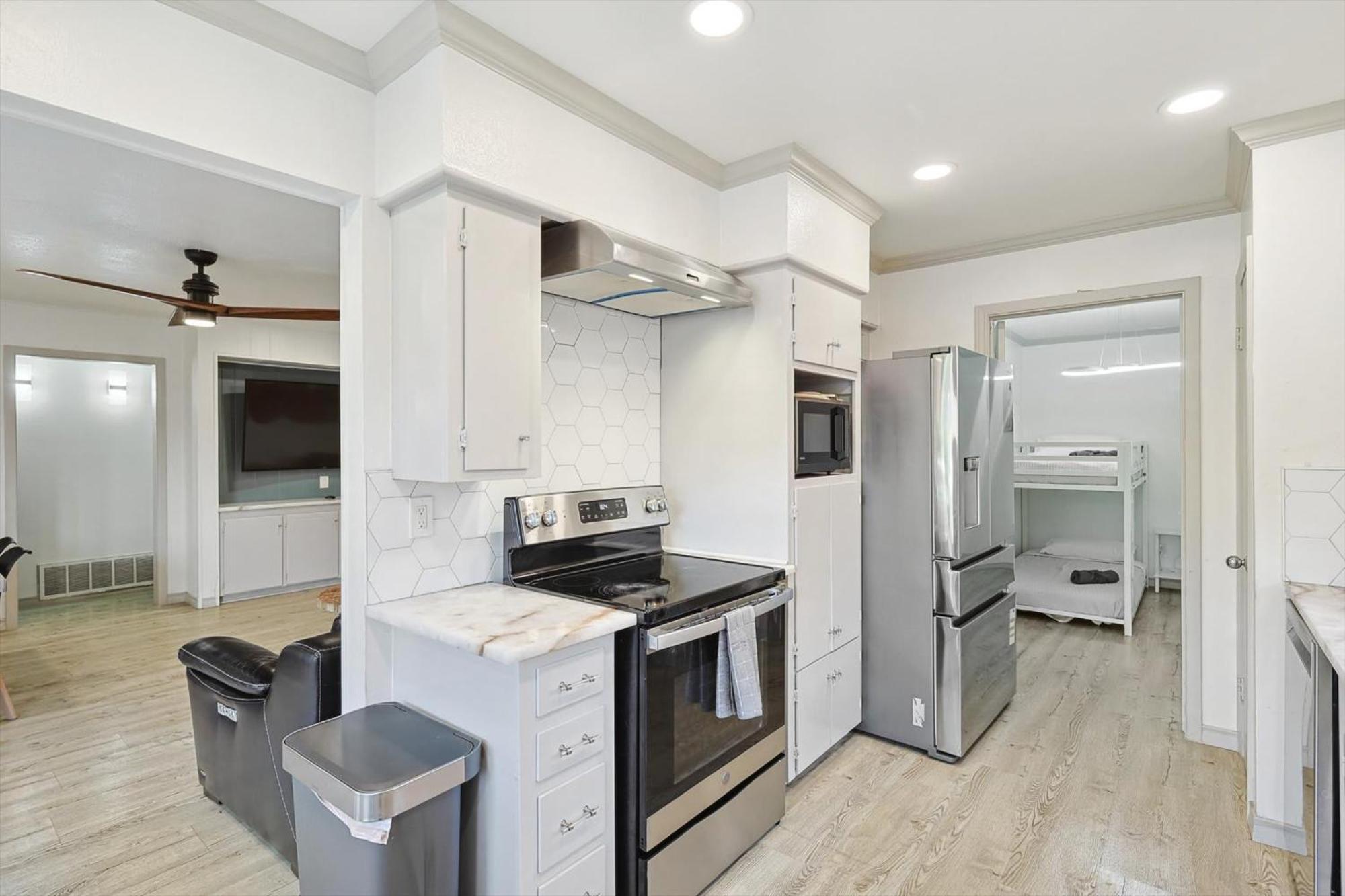 Spectacular 6Br 2,5Ba Holiday Home With Pool Dallas Luaran gambar